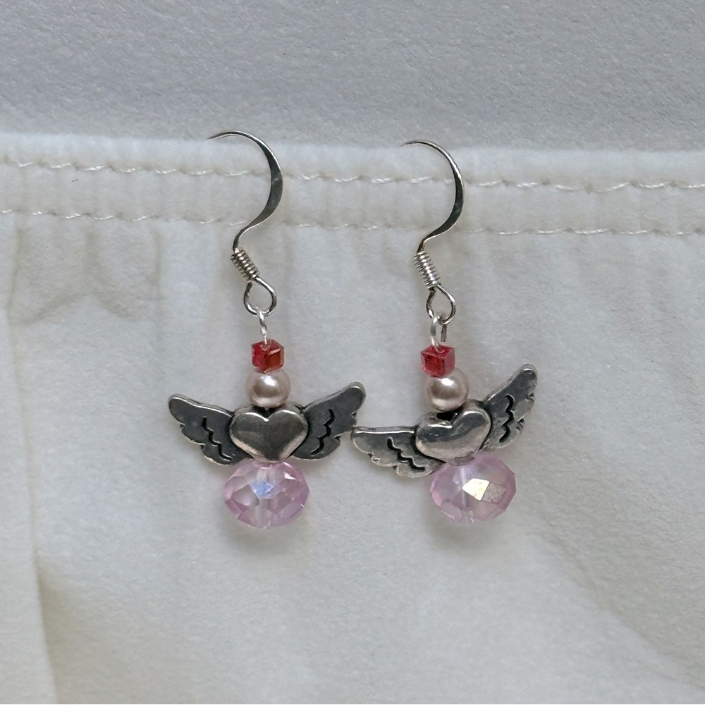 Handmade Pink Heart Wings Angel Earrings Glass & Faux Pearls Dainty Silver Tone - Picture 1 of 8